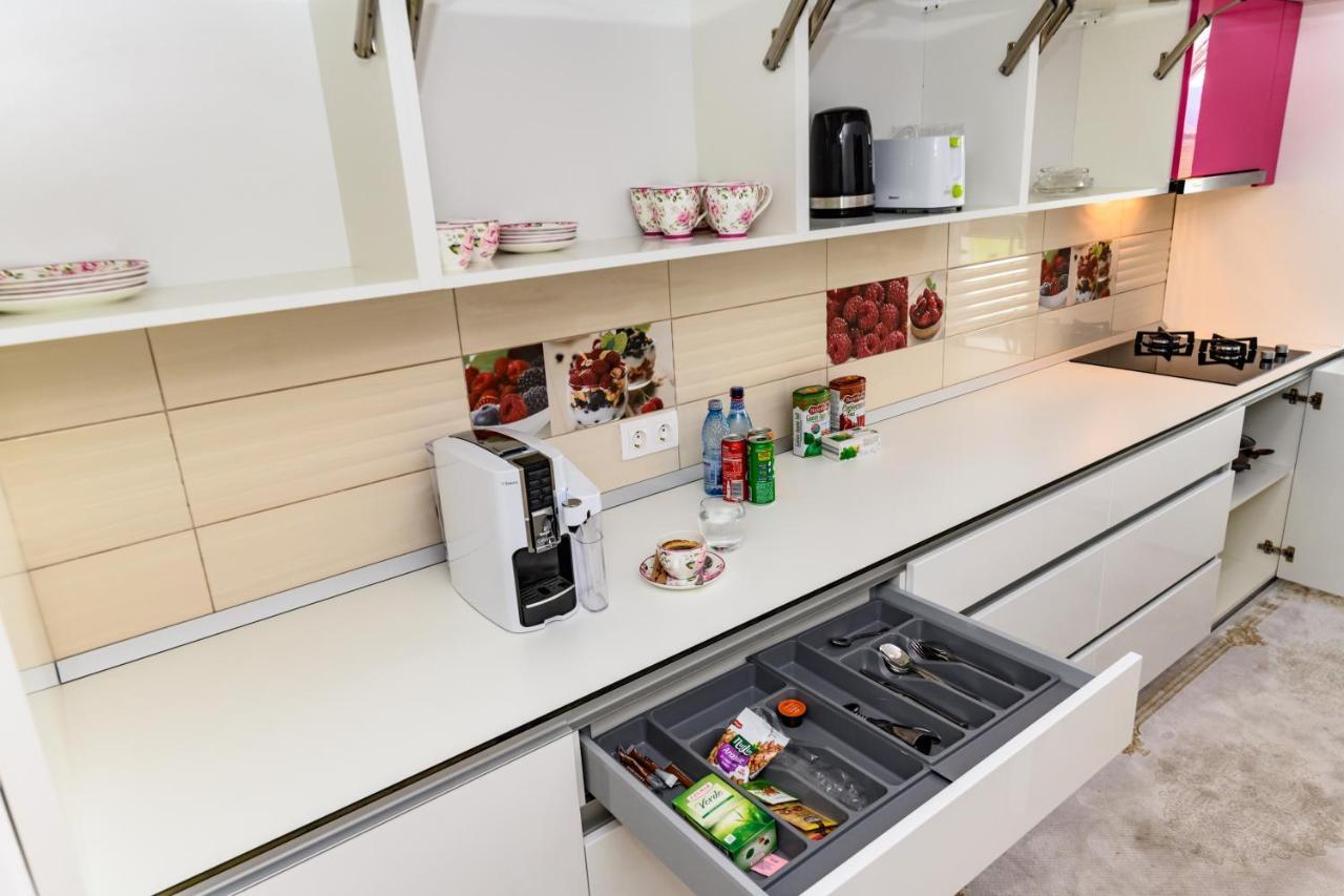 Luxury Apartment Avantgarden 3 Braşov Eksteriør bilde
