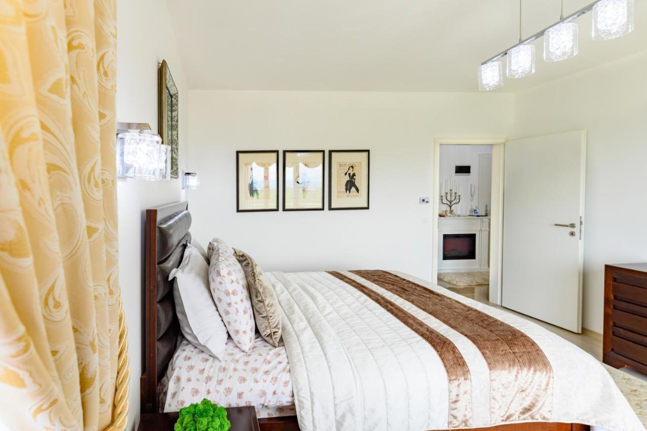 Luxury Apartment Avantgarden 3 Braşov Eksteriør bilde